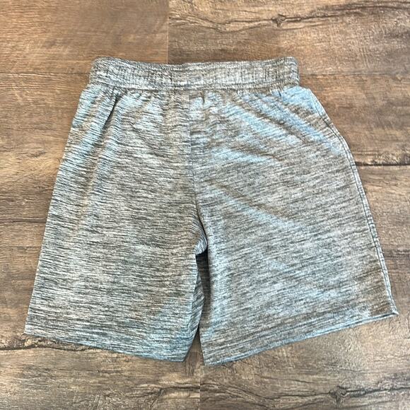 Under Armour Little Boy size 6 Baseball Two-Piece Athletic Tee and Short Set - Picture 8 of 8